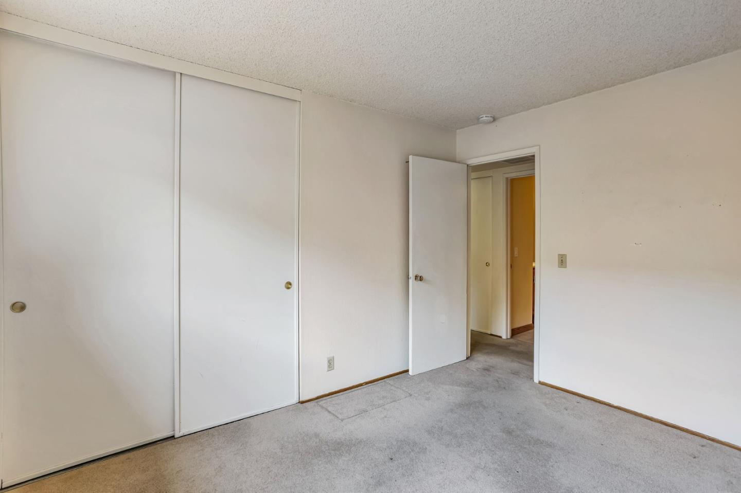 4083 Acapulco DR