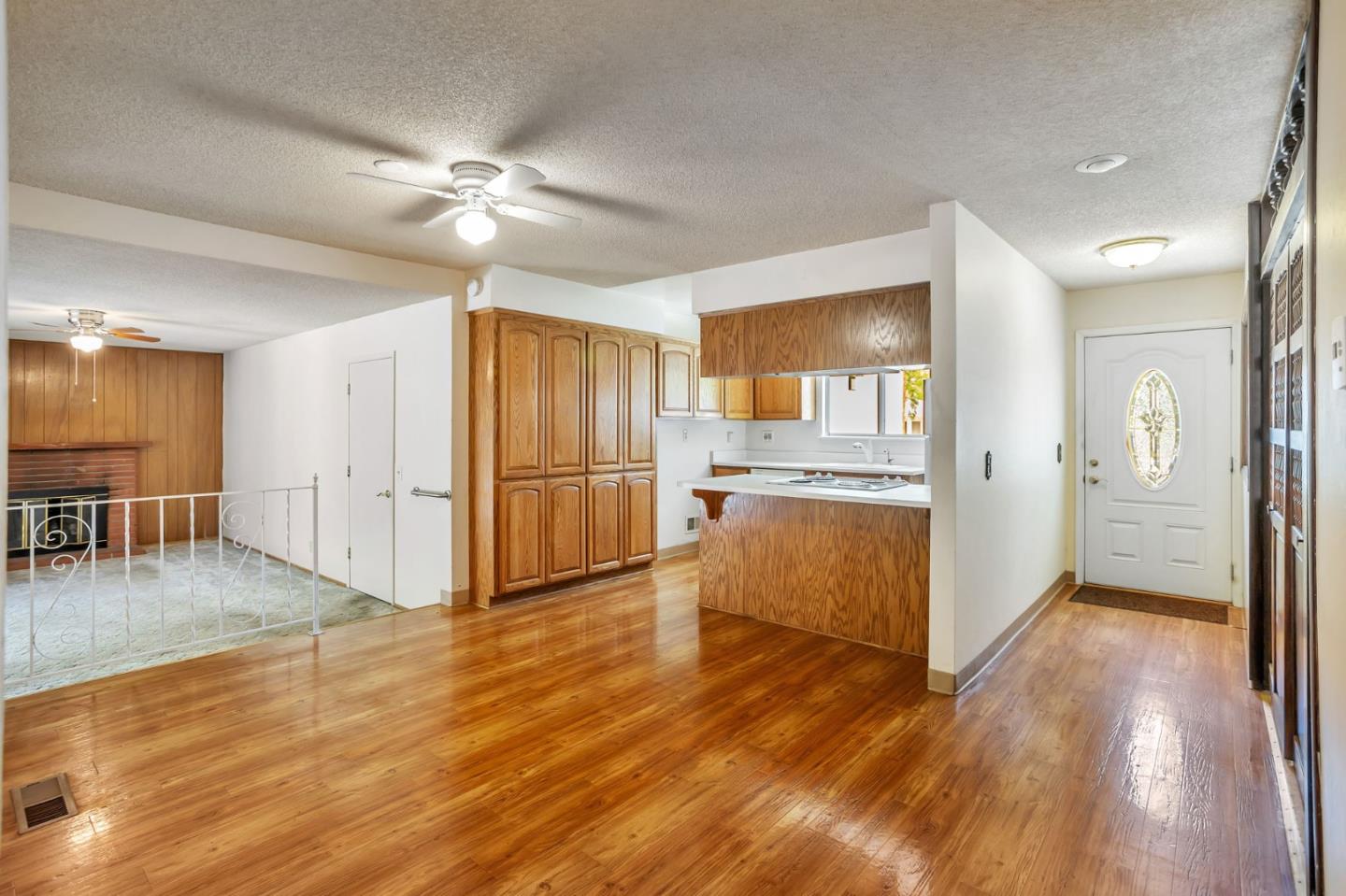 4083 Acapulco DR