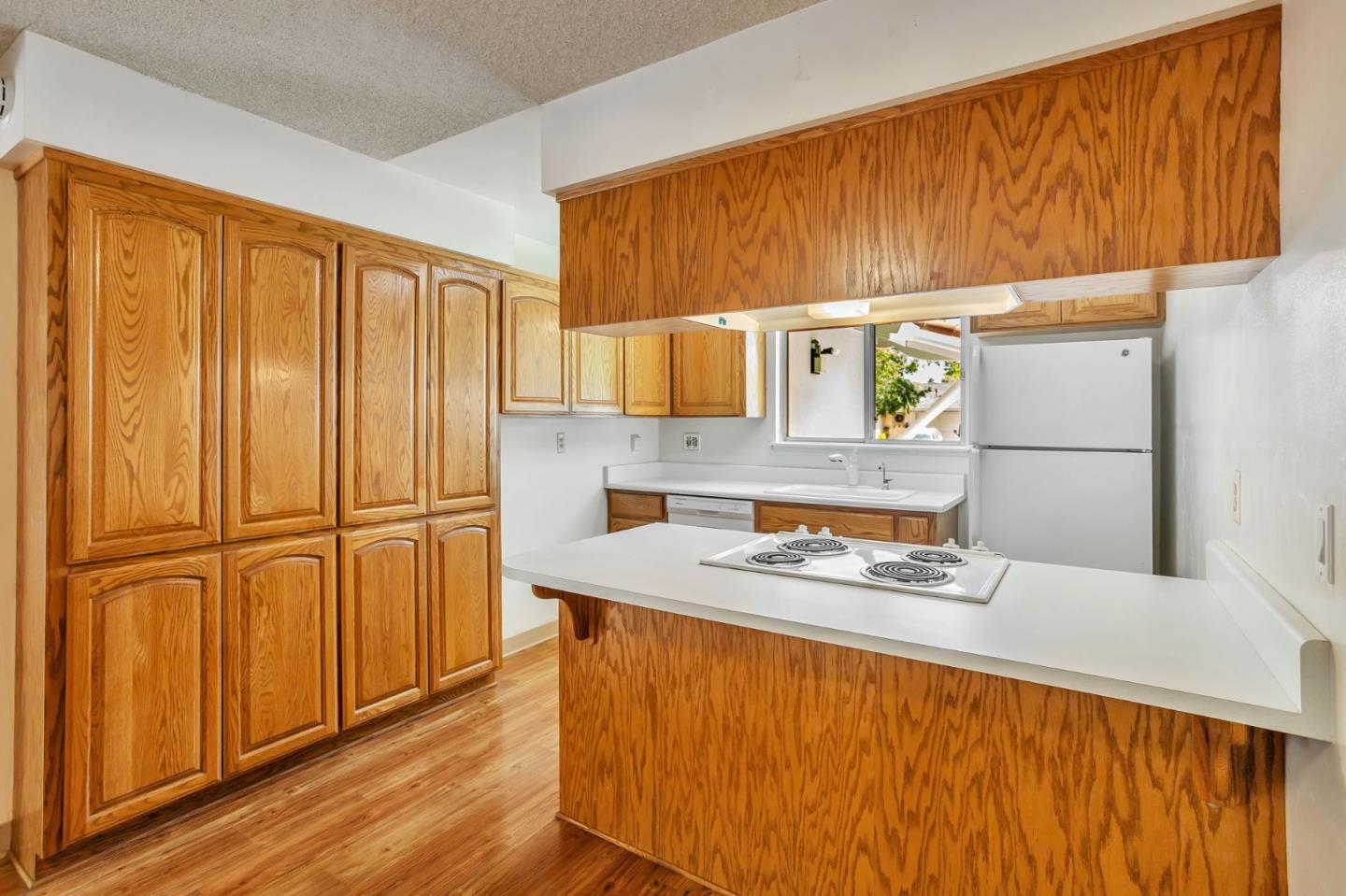 4083 Acapulco DR