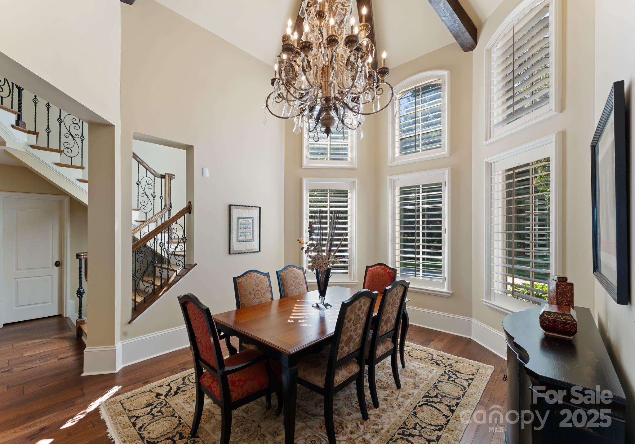 115 Emerald Point Lane