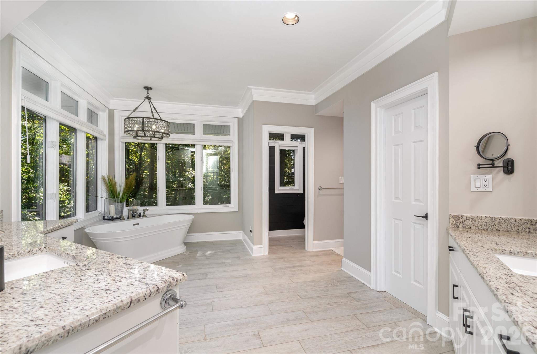 136 Lakeview Shores Loop