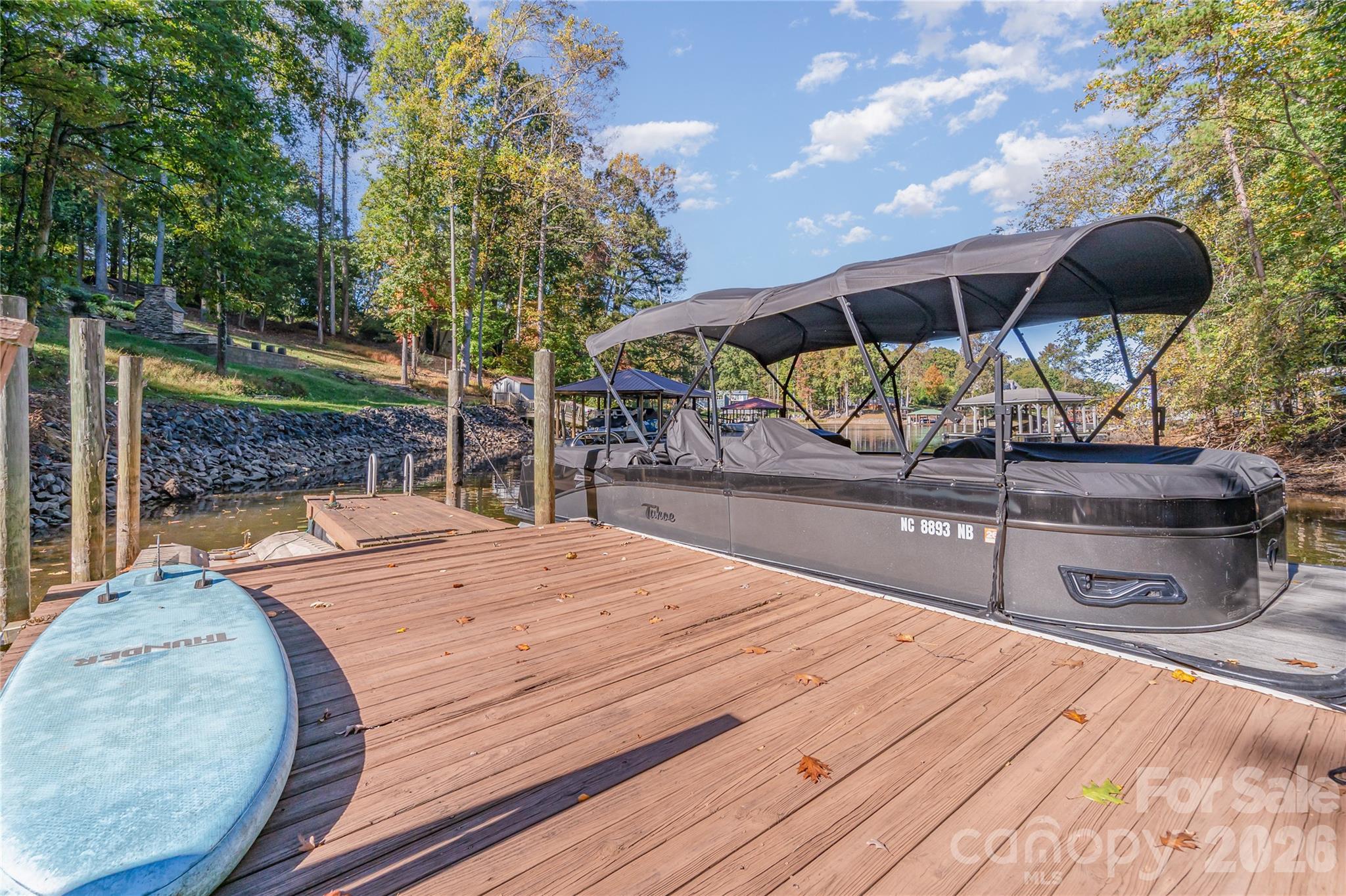 136 Lakeview Shores Loop