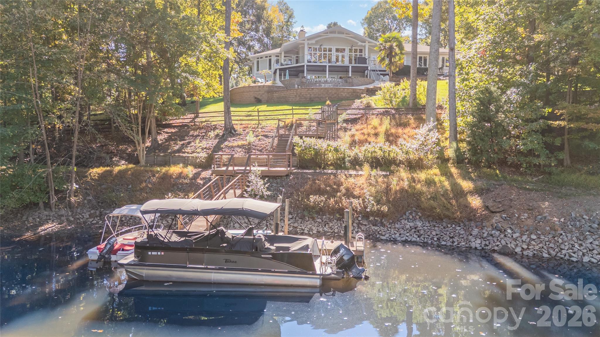 136 Lakeview Shores Loop