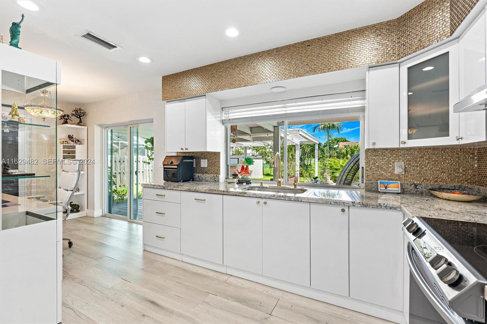 11531 NW 26th Street
