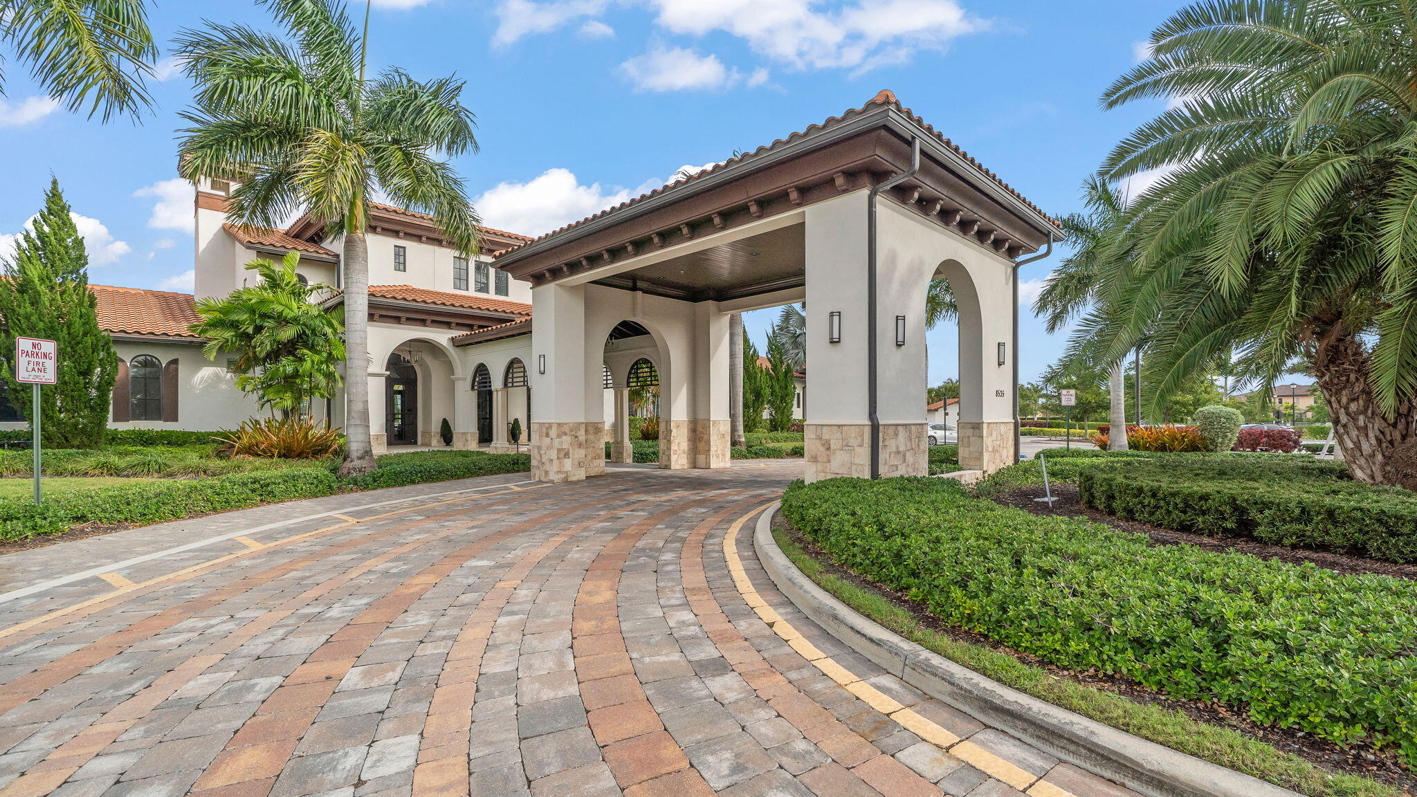 12010 Lake House Lane