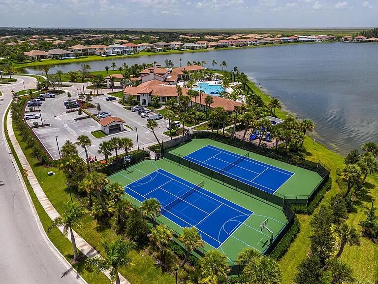 12010 Lake House Lane