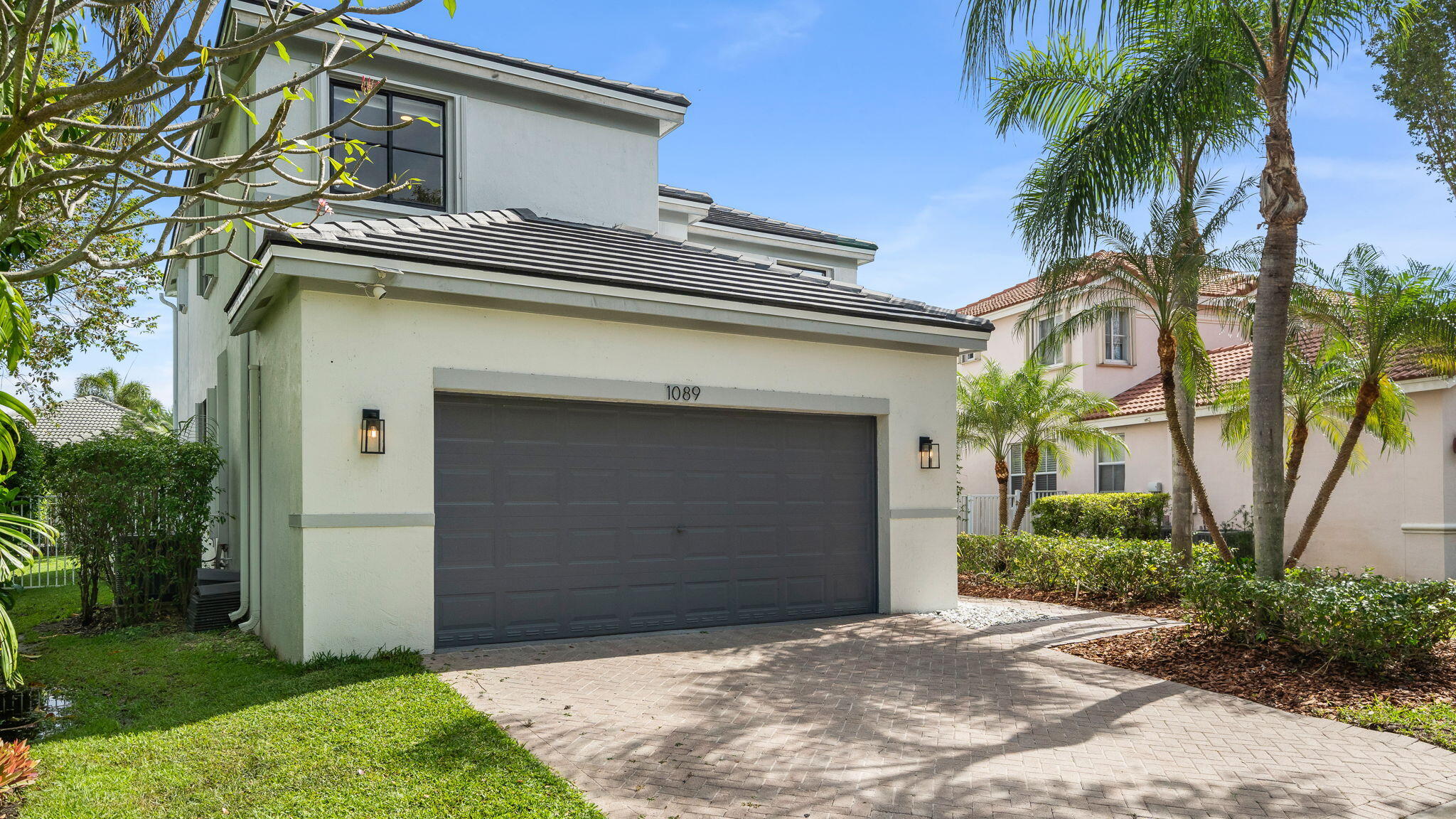 1089 Tupelo Way