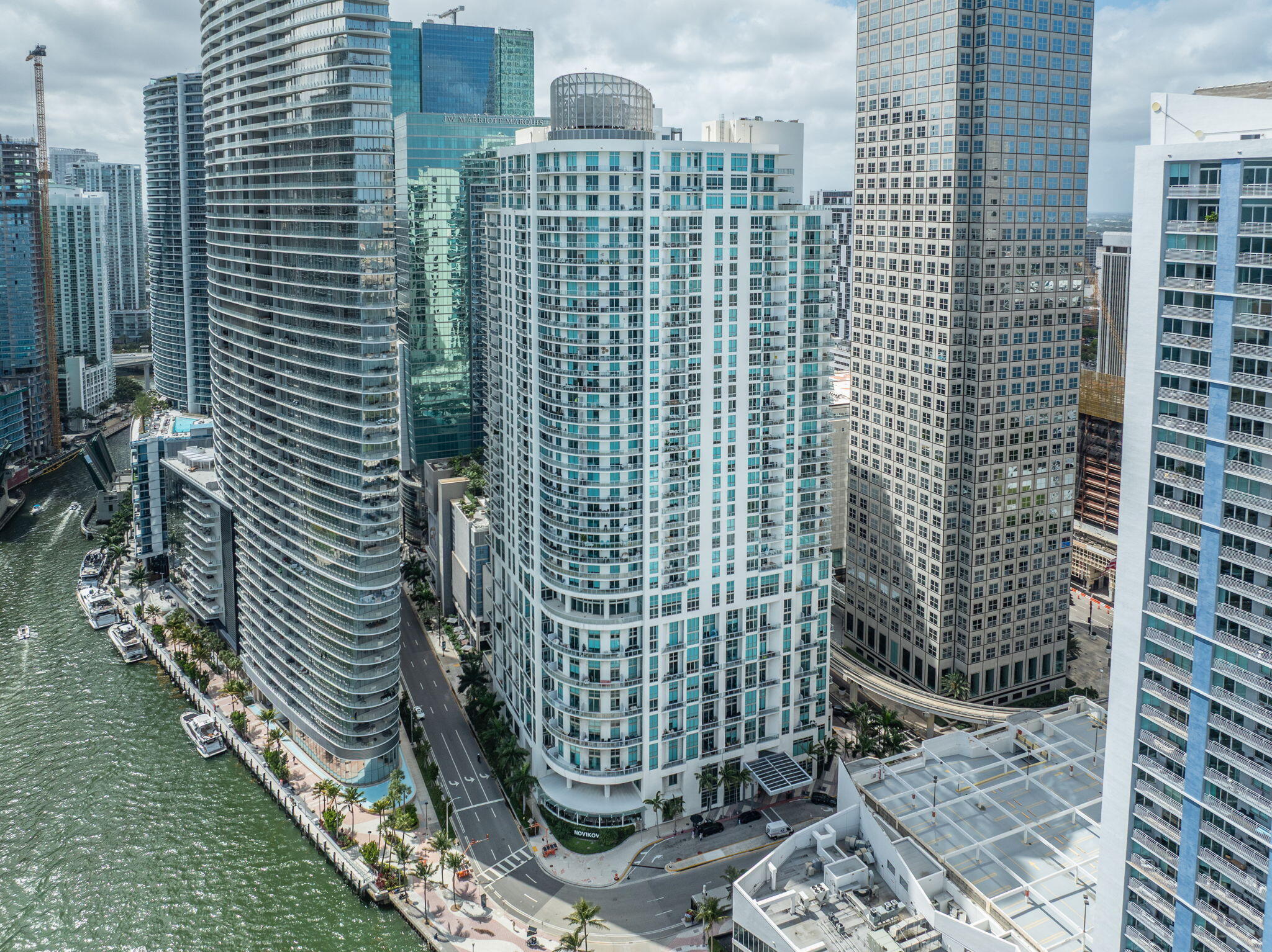 300 S Biscayne Boulevard L-832