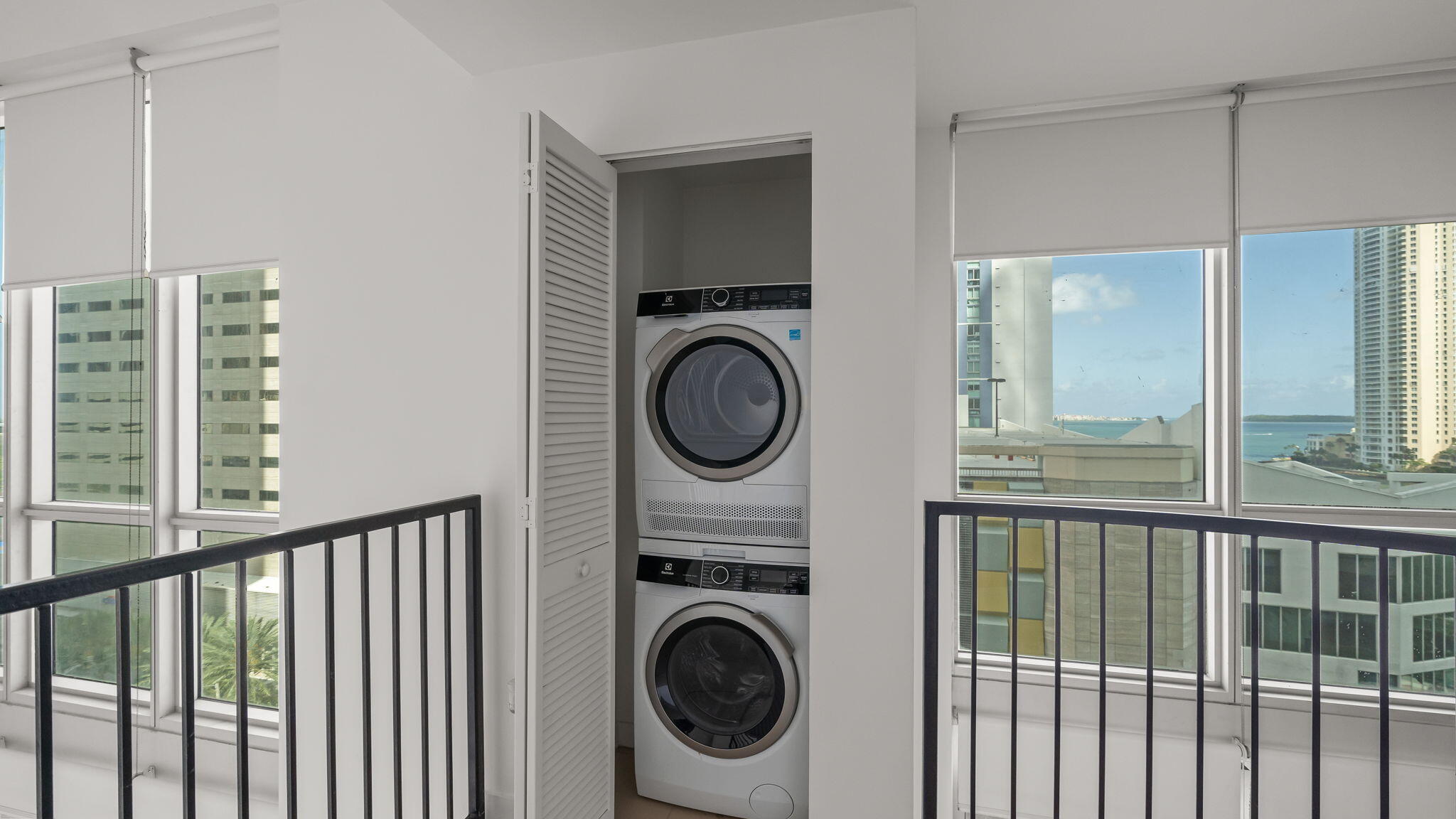 300 S Biscayne Boulevard L-832