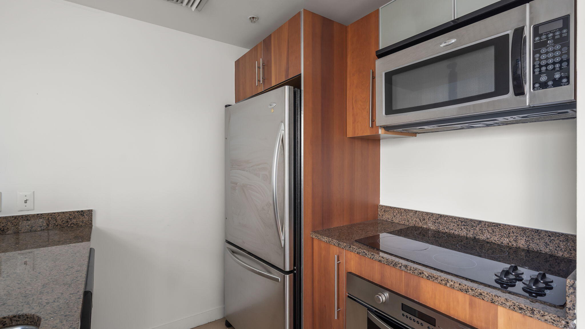 300 S Biscayne Boulevard L-832