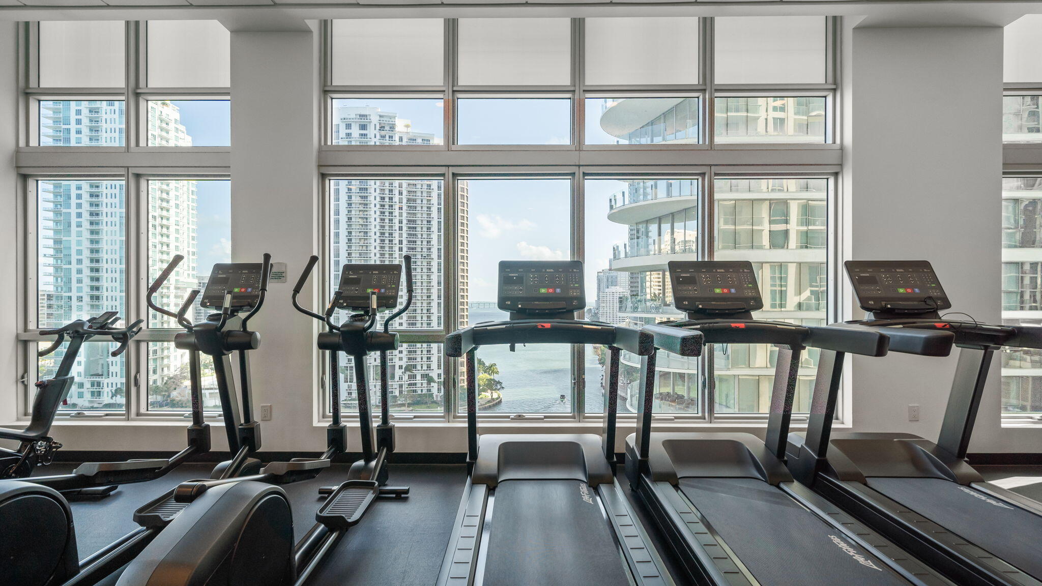 300 S Biscayne Boulevard L-832