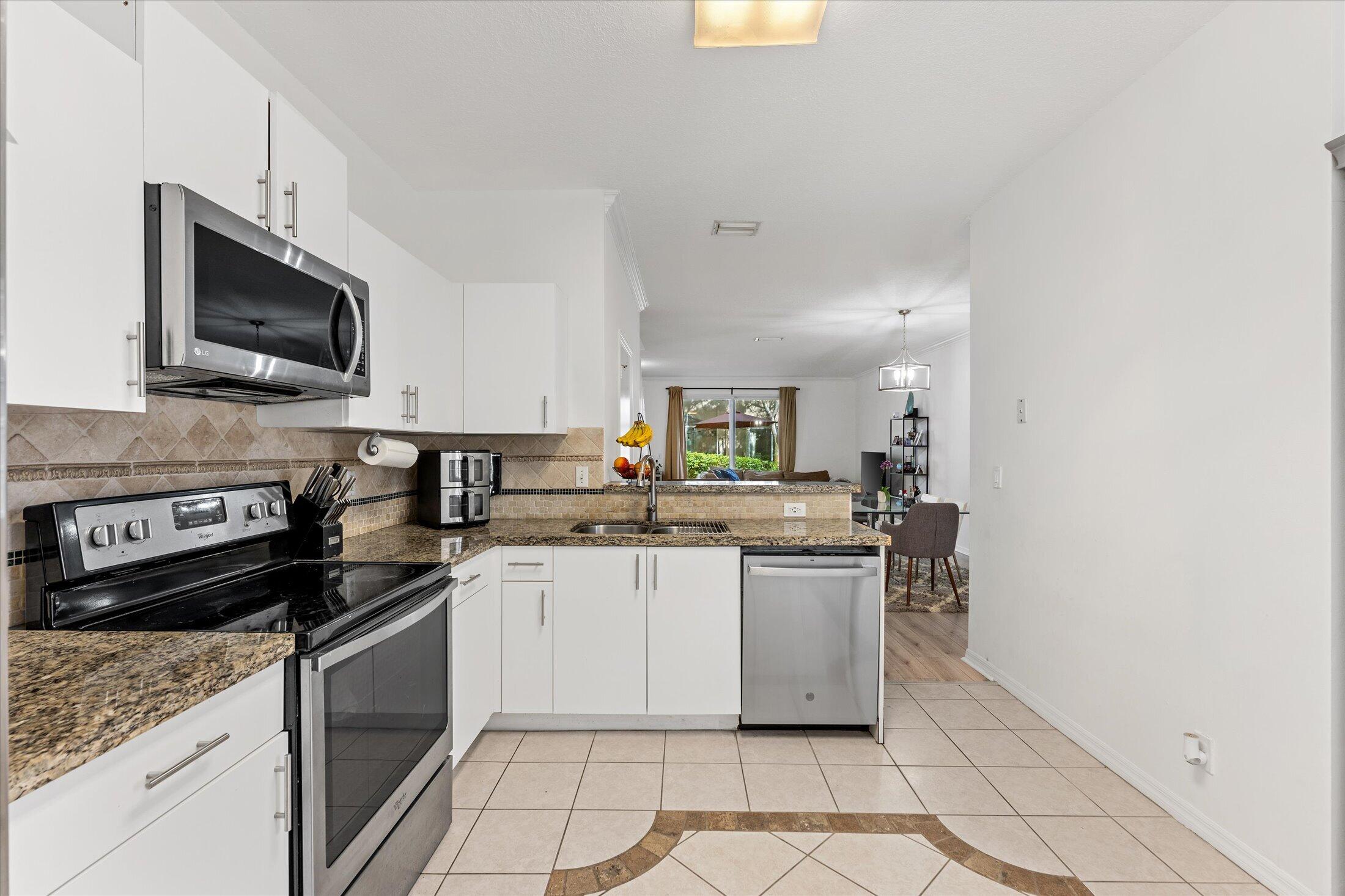 2264 Salerno Circle