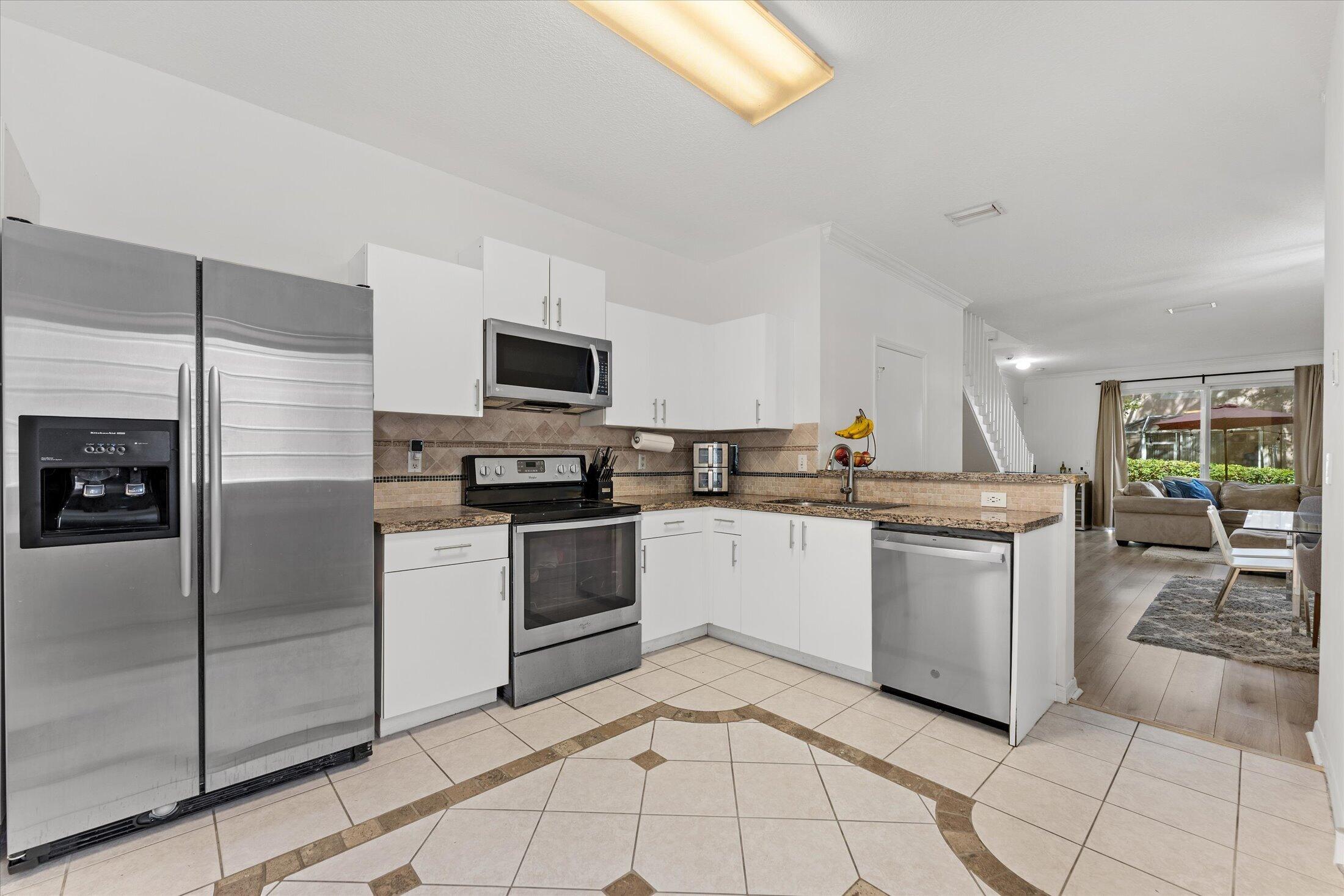 2264 Salerno Circle