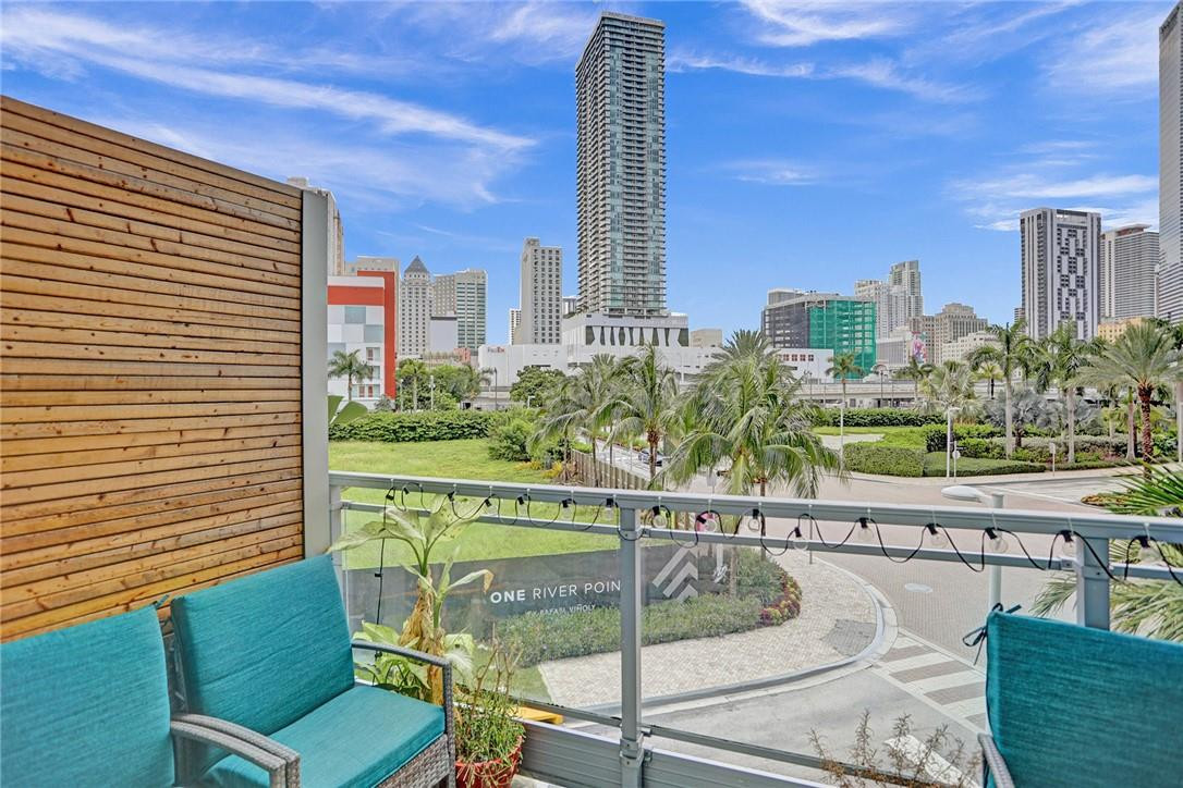 90 SW 3rd Street Th300b