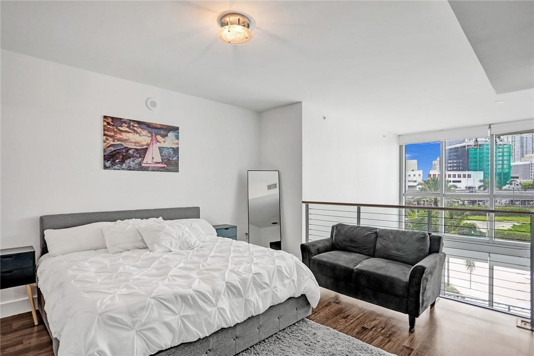 90 SW 3rd Street Th300b