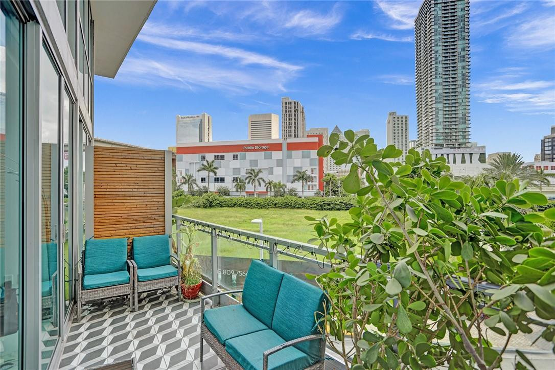 90 SW 3rd Street Th300b