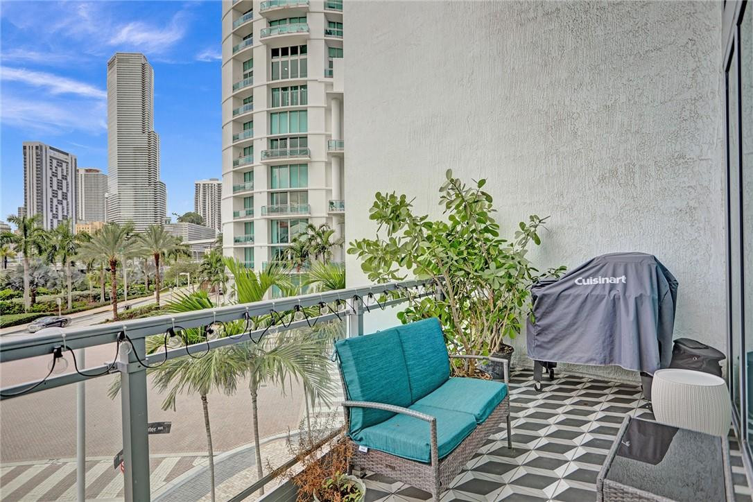 90 SW 3rd Street Th300b