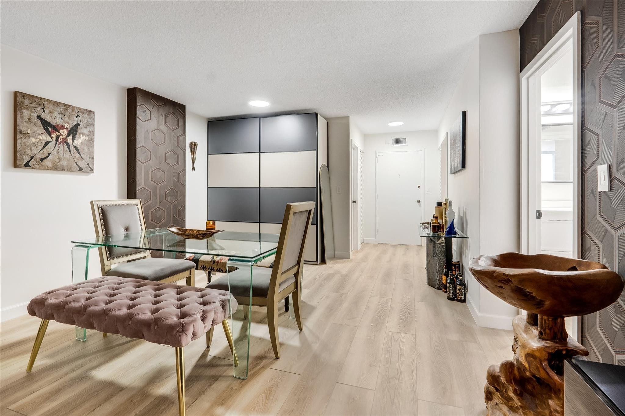 3140 S Ocean Drive 208