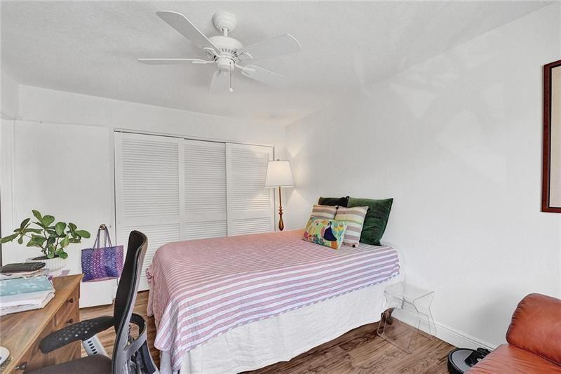 7533 Glendevon Lane 907