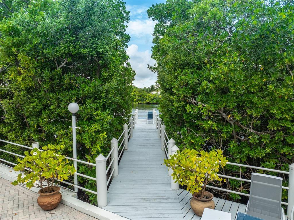 3601 S Ocean Boulevard 406