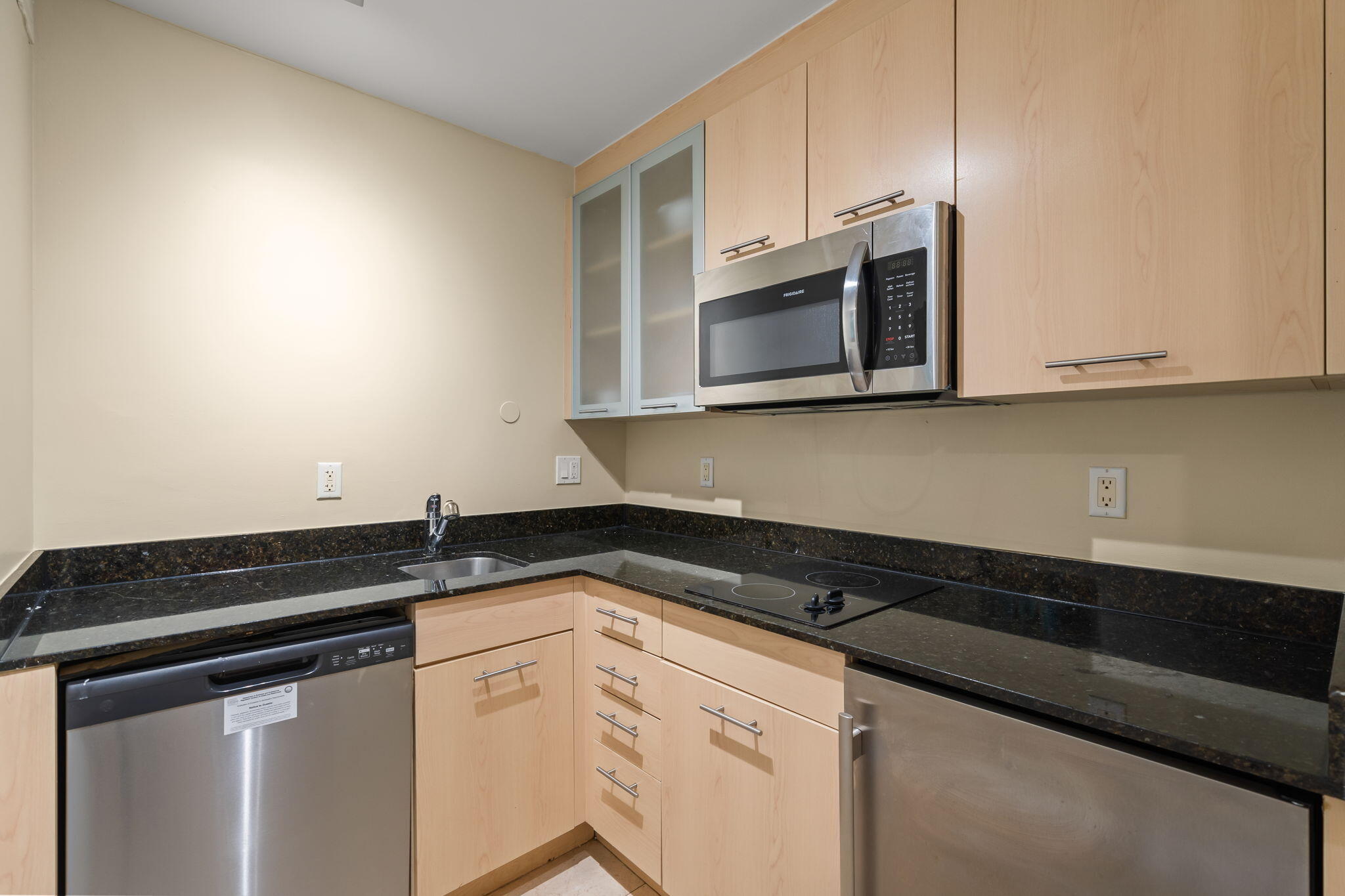 2670 E Sunrise Boulevard 1109