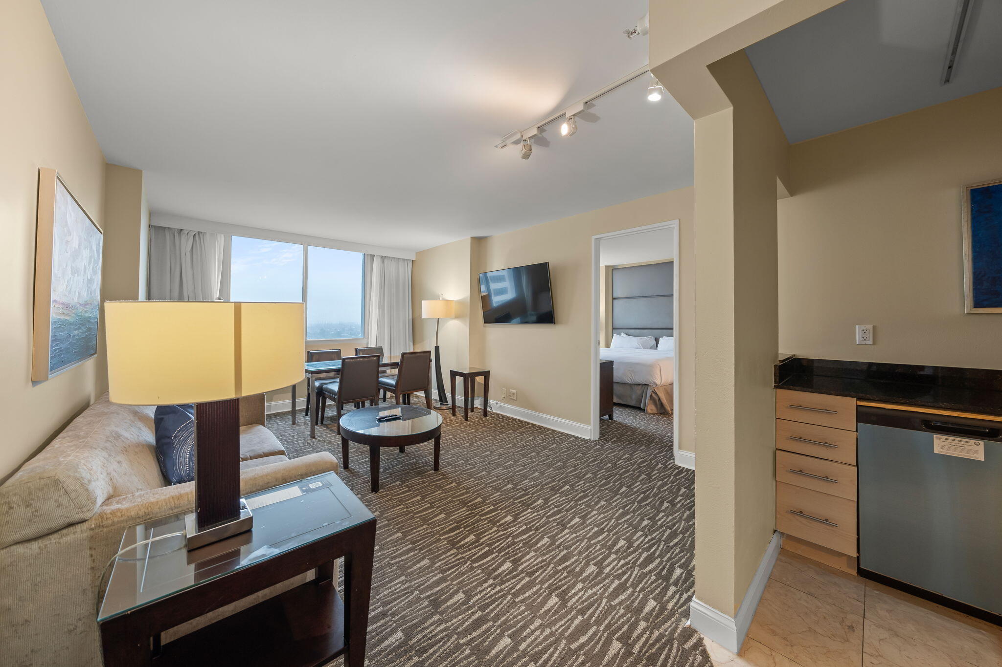2670 E Sunrise Boulevard 1109