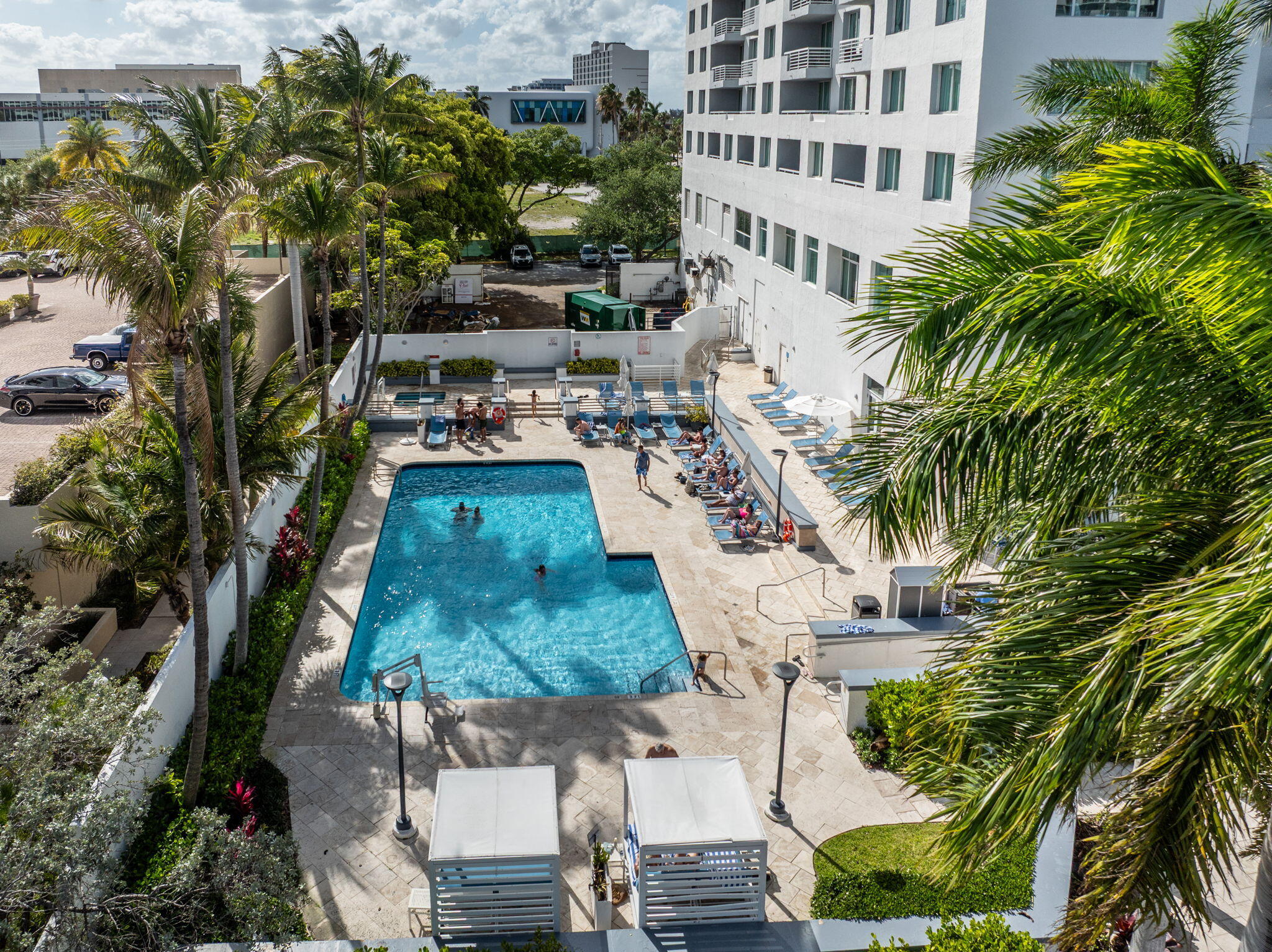 2670 E Sunrise Boulevard 1109