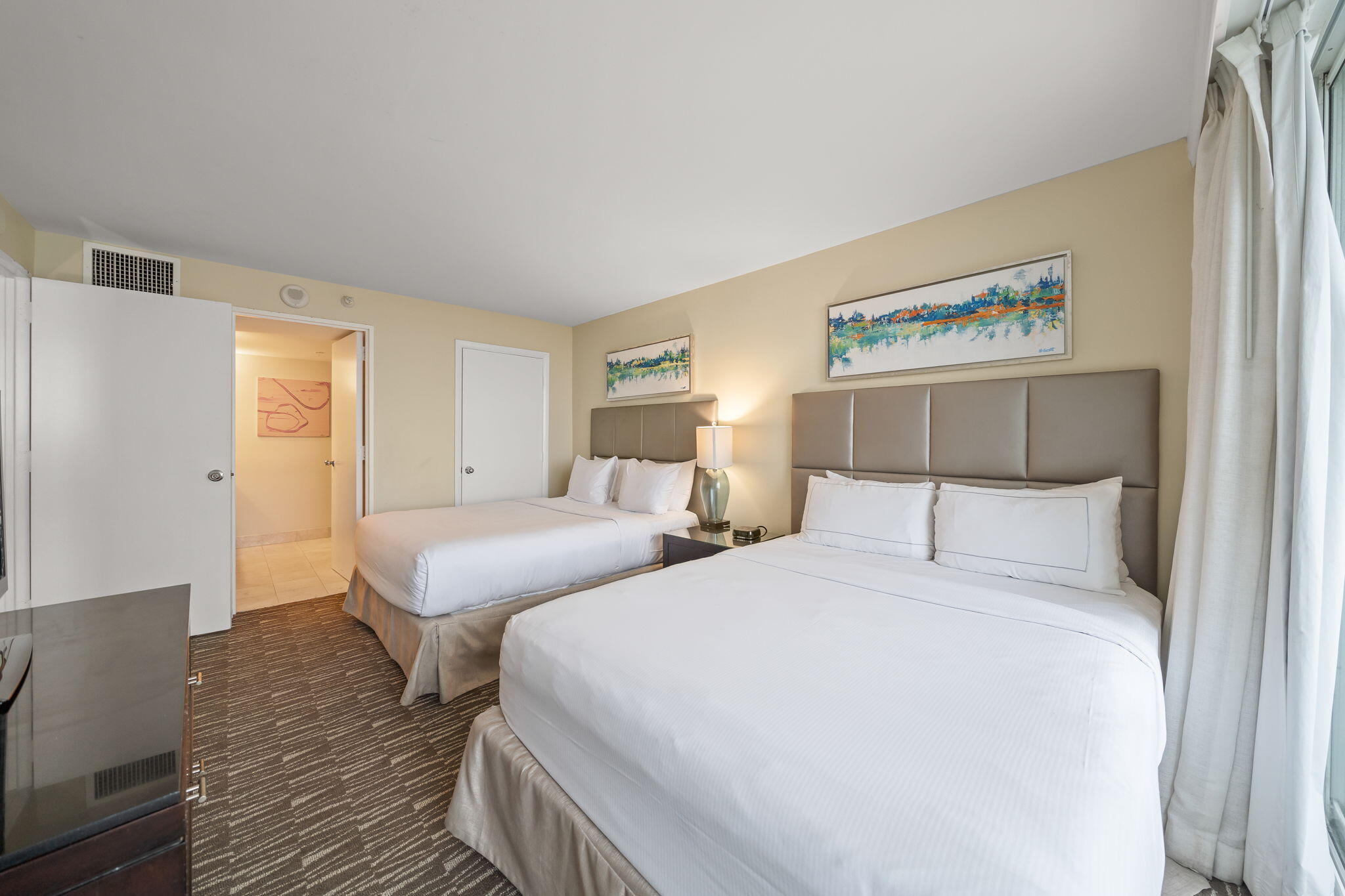 2670 E Sunrise Boulevard 1109