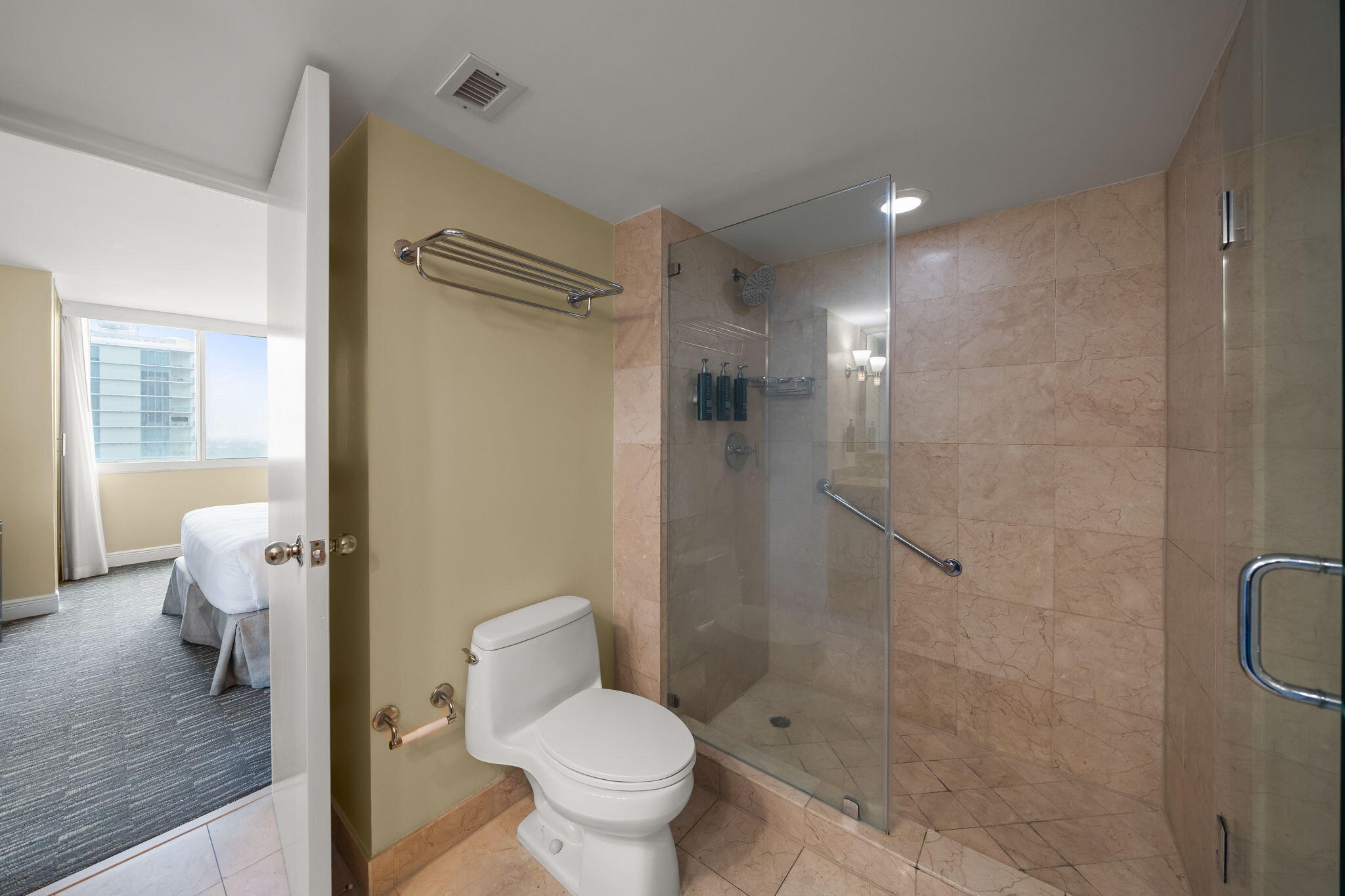 2670 E Sunrise Boulevard 1109