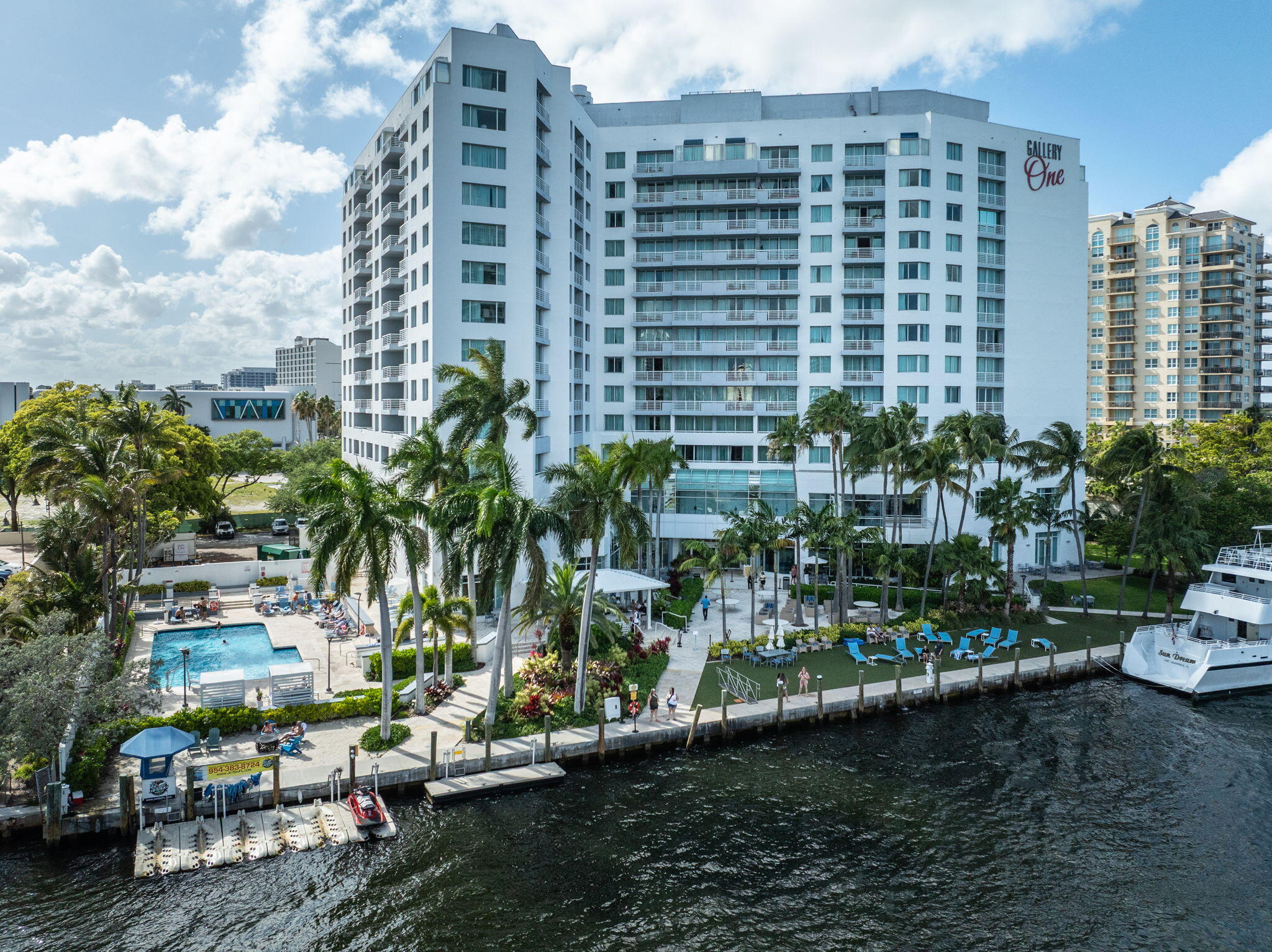 2670 E Sunrise Boulevard 1201