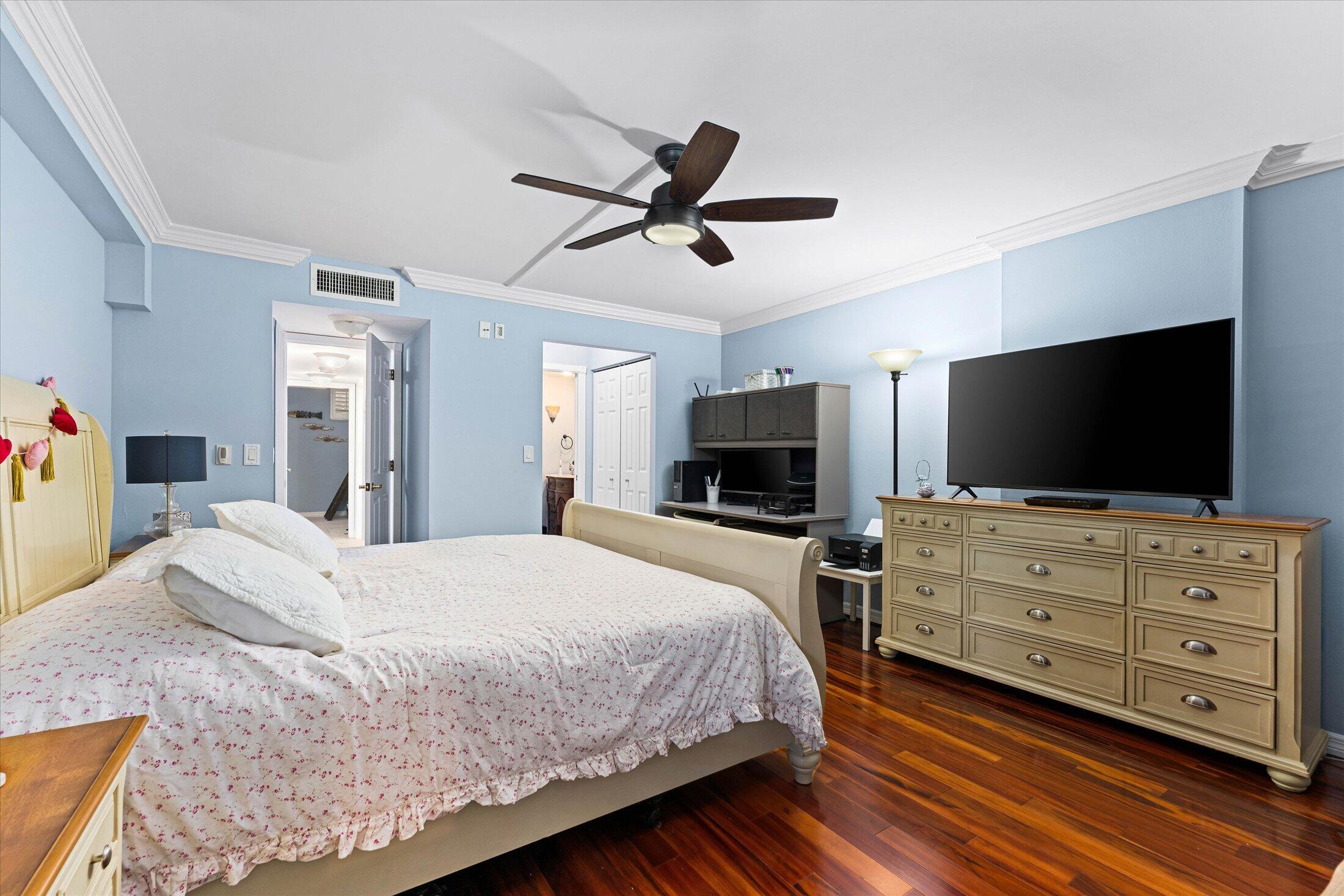 145 S Ocean Avenue 208