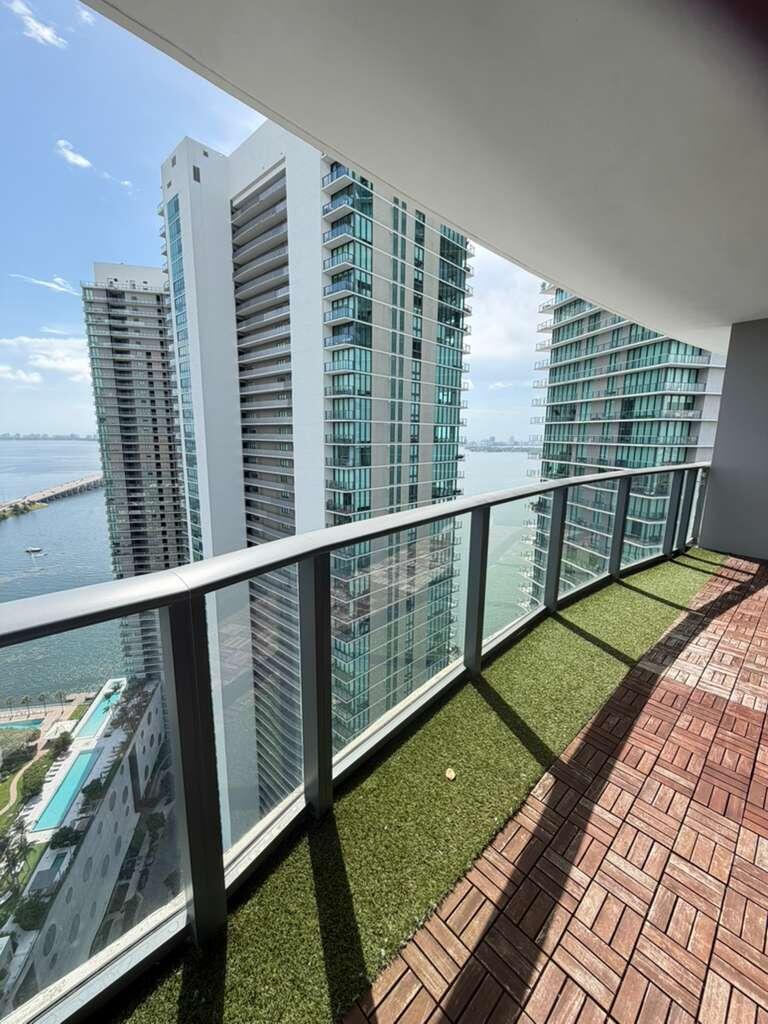 501 NE 31st Street 3804