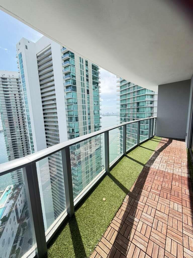 501 NE 31st Street 3804