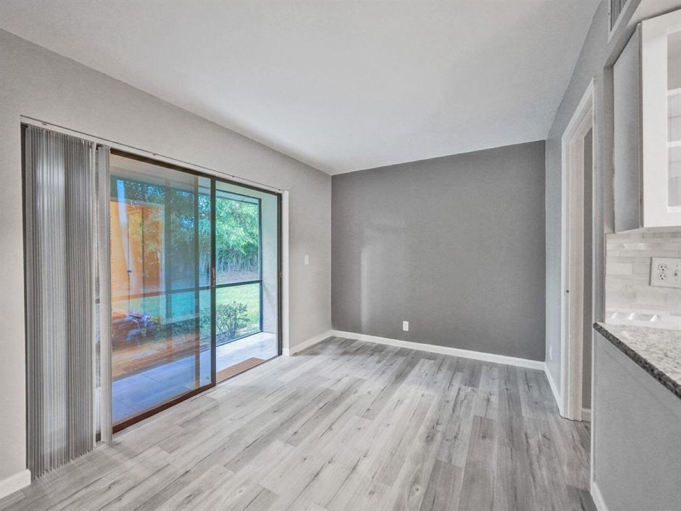 9845 RIVERSIDE Drive 8-28