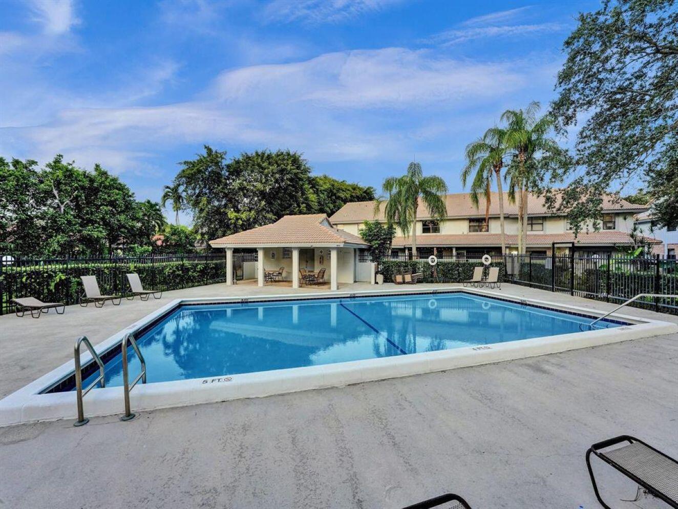 9845 RIVERSIDE Drive 8-28