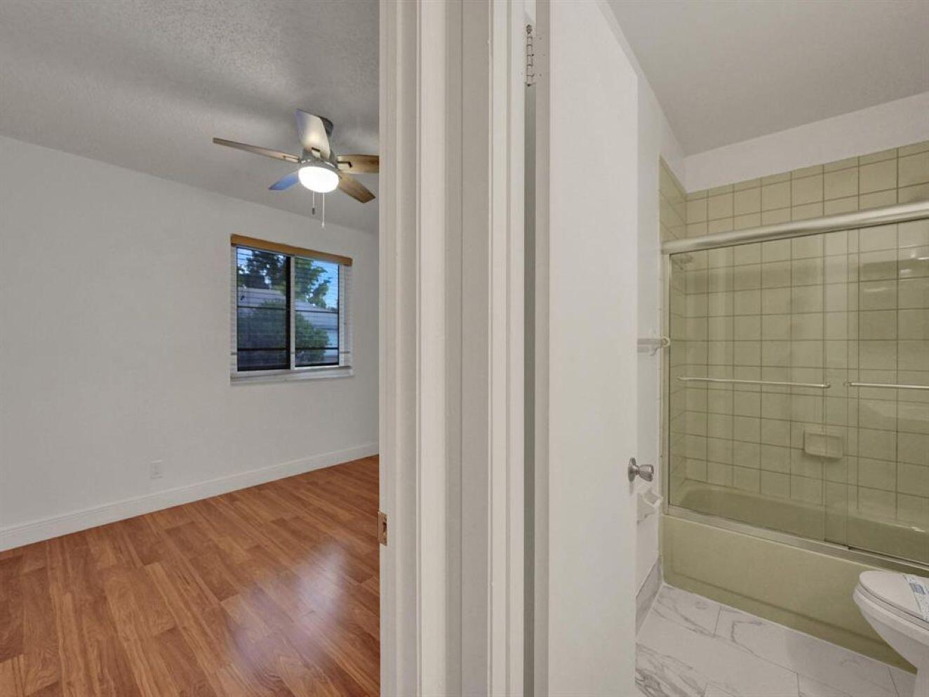 9845 RIVERSIDE Drive 8-28