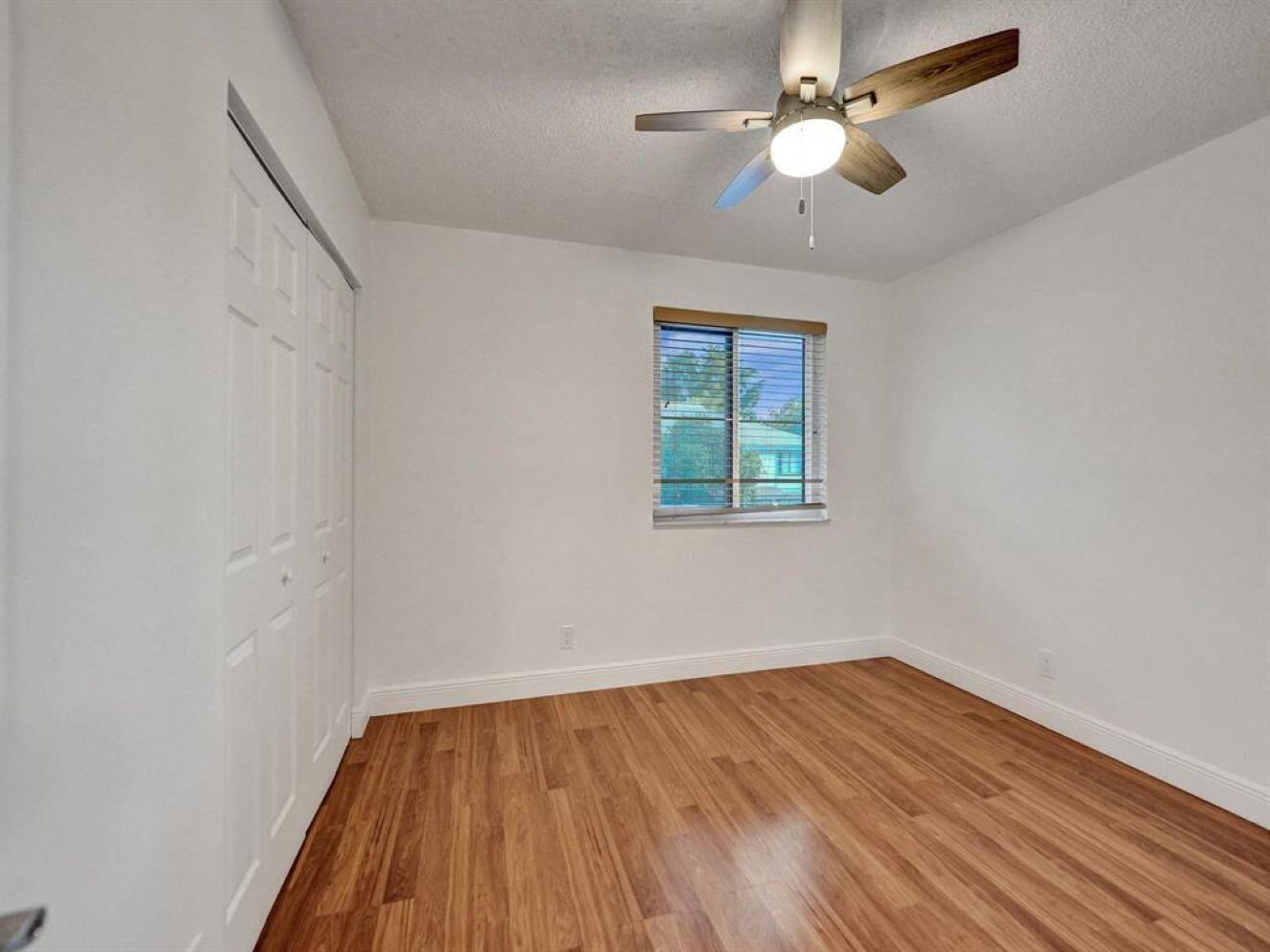 9845 RIVERSIDE Drive 8-28