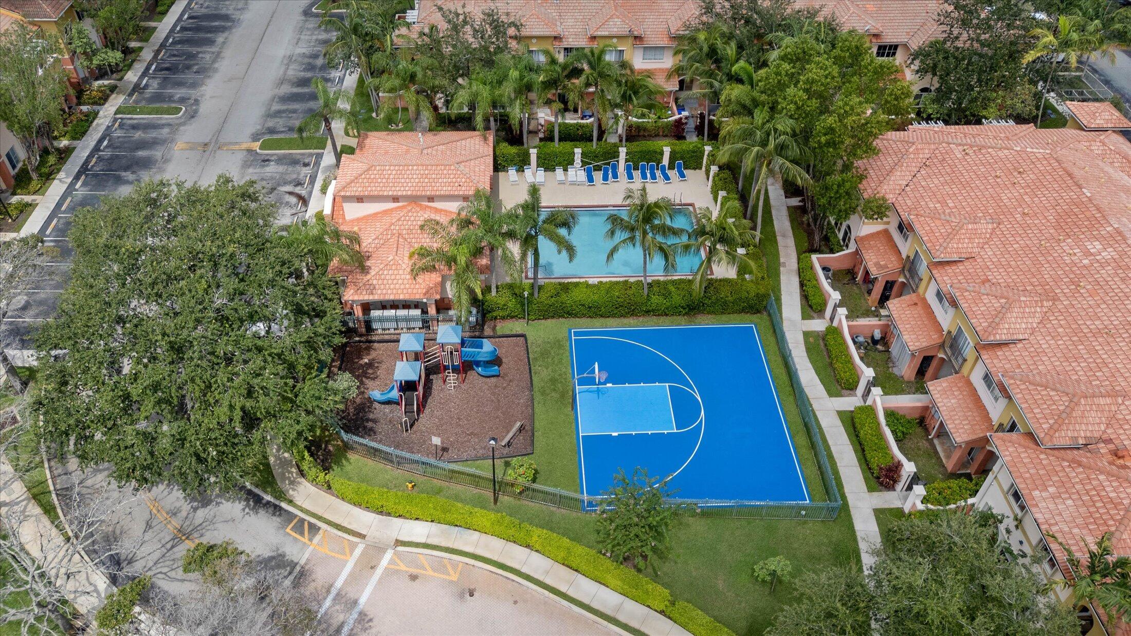 1204 SANTA CATALINA Lane