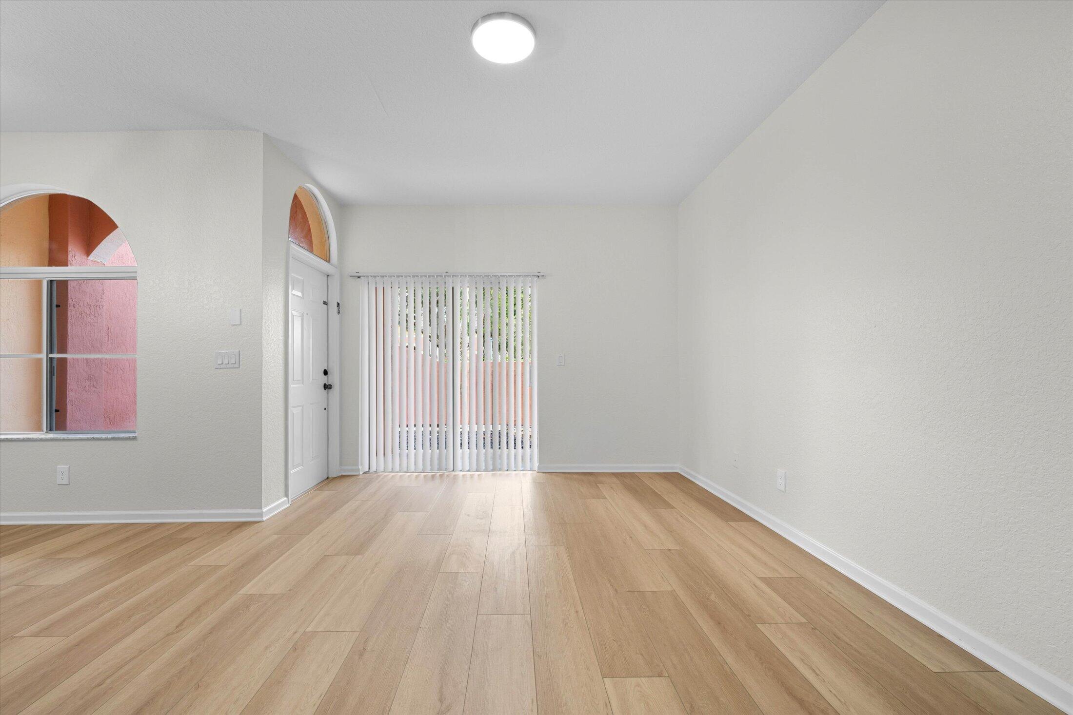 1204 SANTA CATALINA Lane