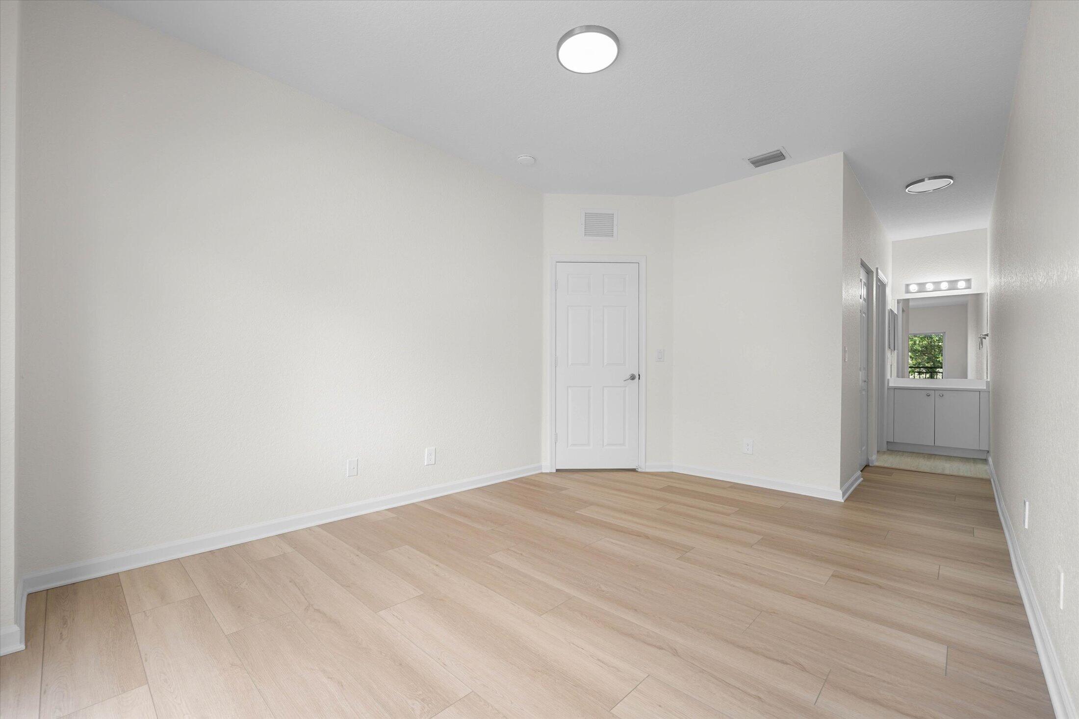 1204 SANTA CATALINA Lane
