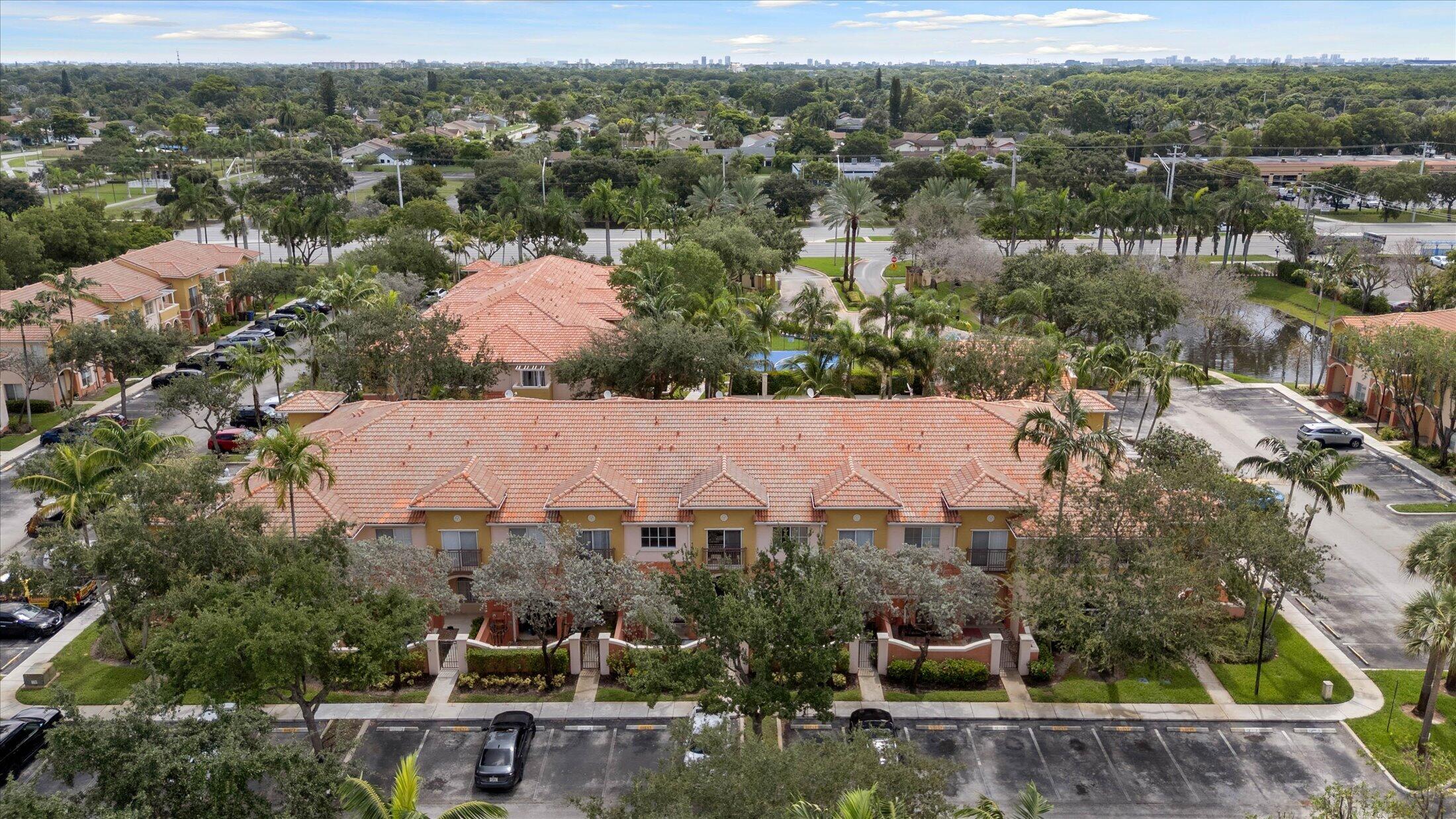 1204 SANTA CATALINA Lane
