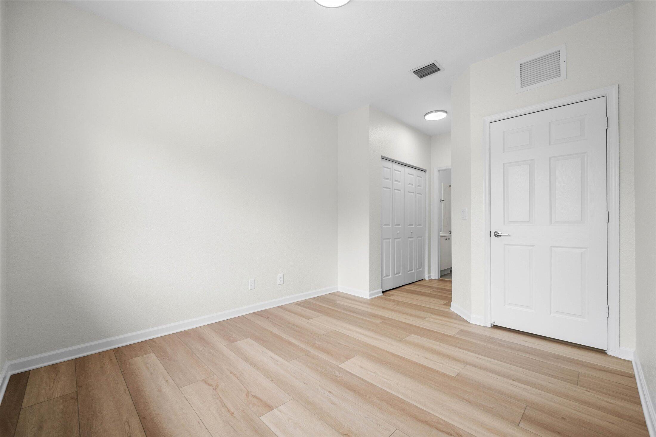1204 SANTA CATALINA Lane