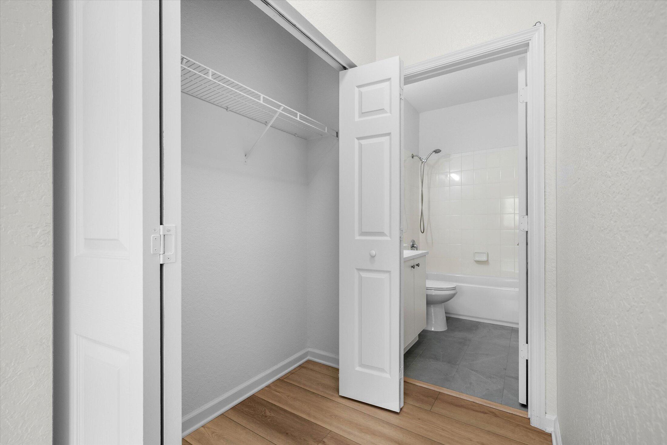 1204 SANTA CATALINA Lane