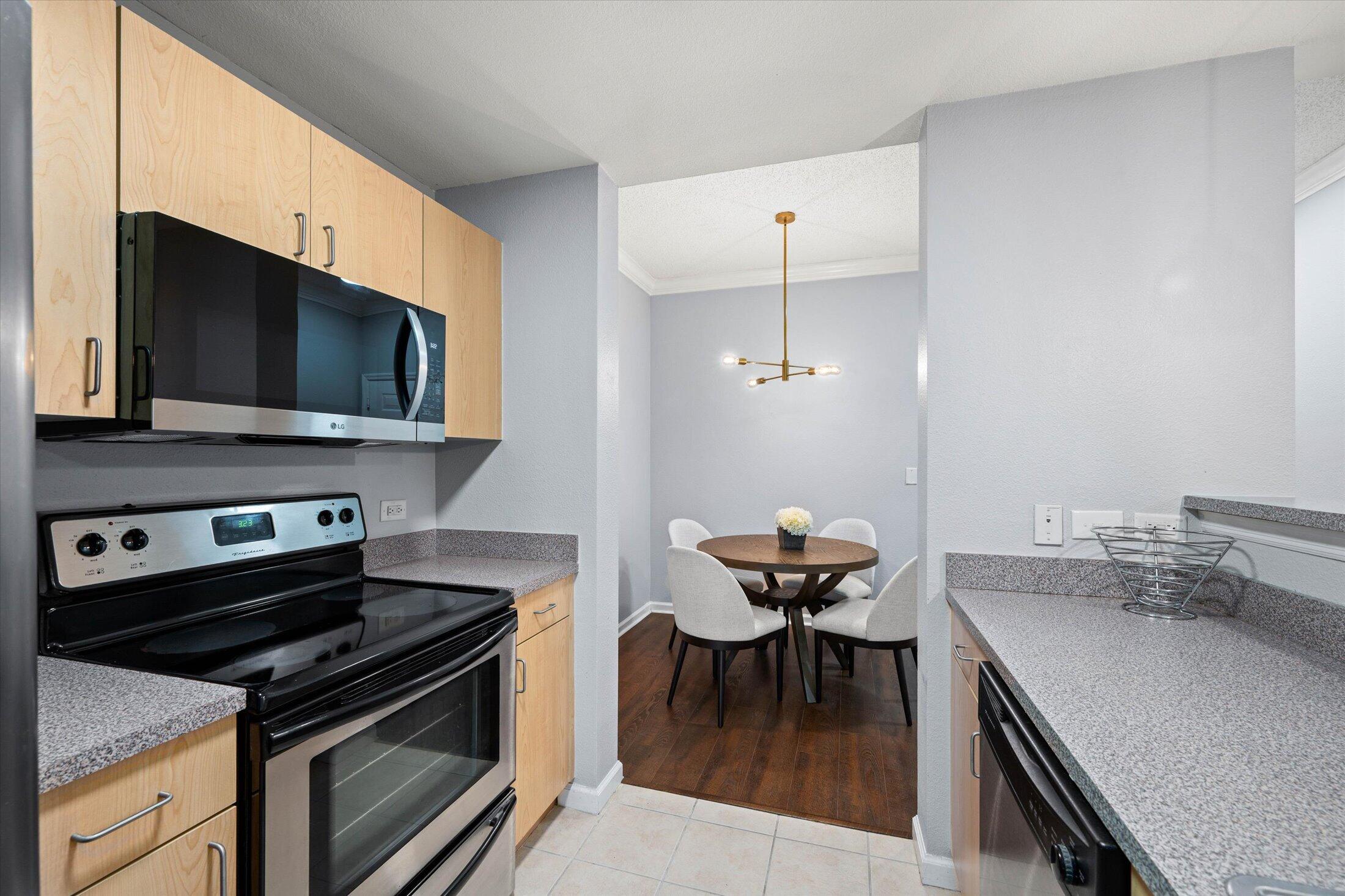 533 NE 3rd Avenue 310