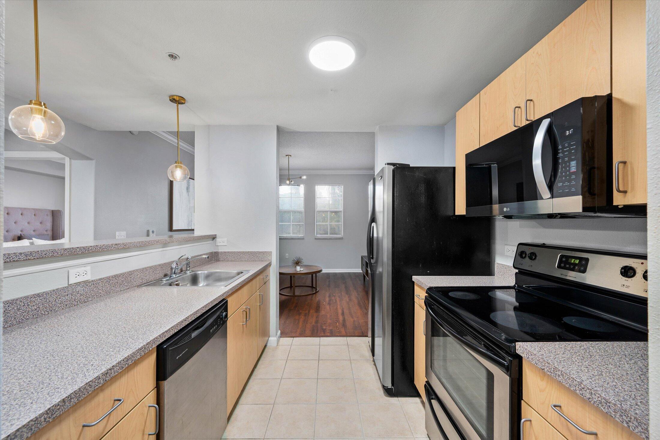 533 NE 3rd Avenue 310