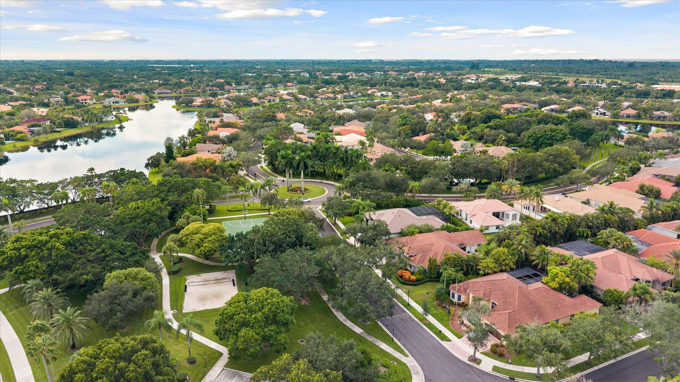 2647 EDGEWATER Drive