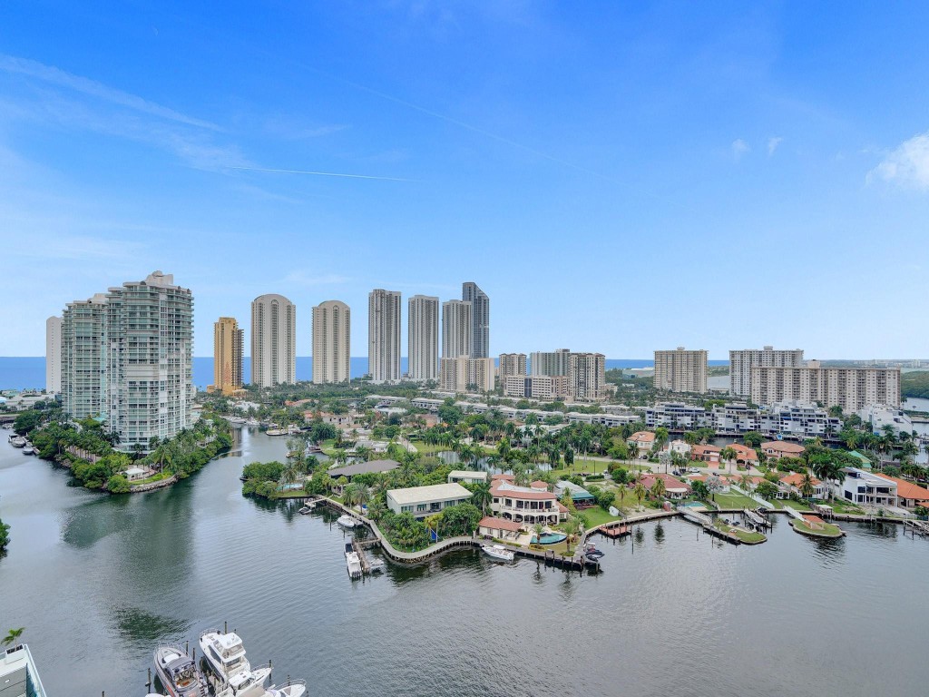 400 Sunny Isles Blvd Unit: 1917