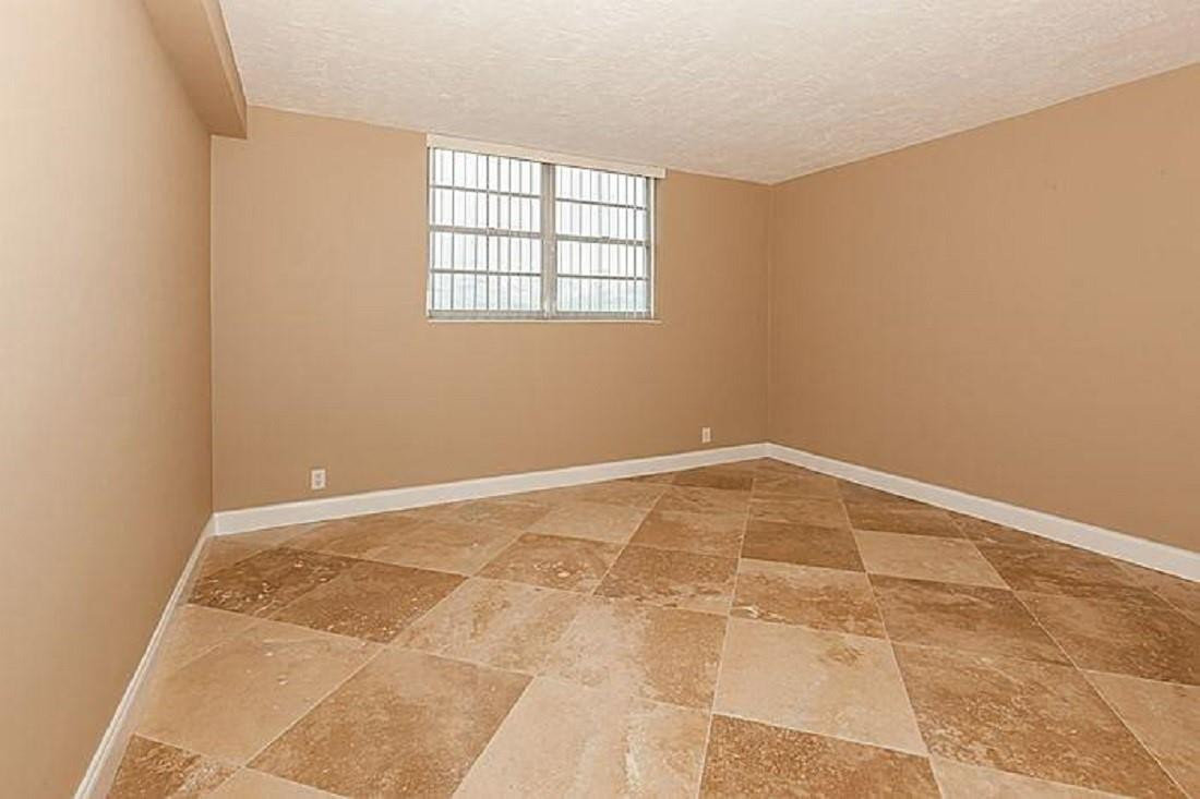 3000 S Ocean Dr Unit: 1200