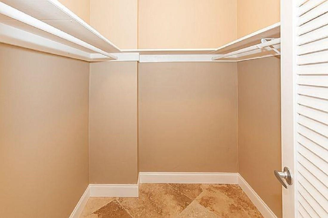 3000 S Ocean Dr Unit: 1200