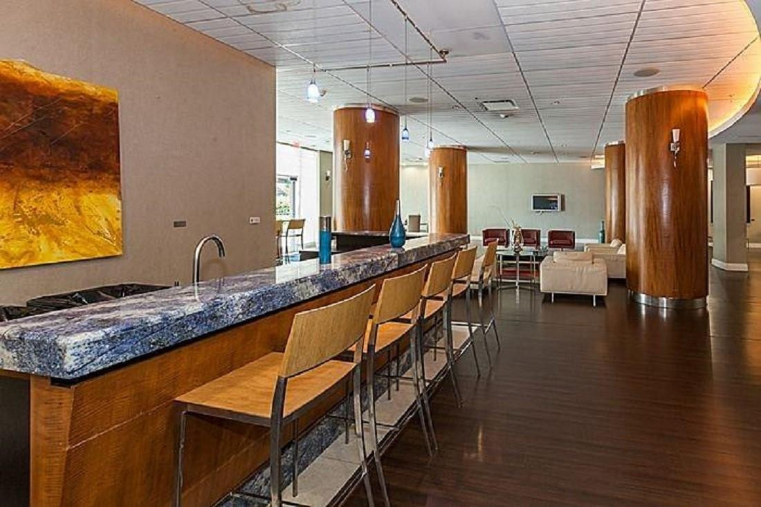 3000 S Ocean Dr Unit: 1200